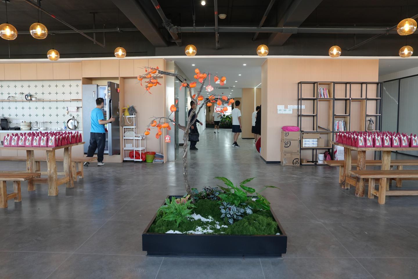 怿星科技桂林子公司乔迁新址,于山水画中开启研发新篇章(图9) 怿星科技桂林子公司乔迁新址,于山水画中开启研发新篇章(图9)